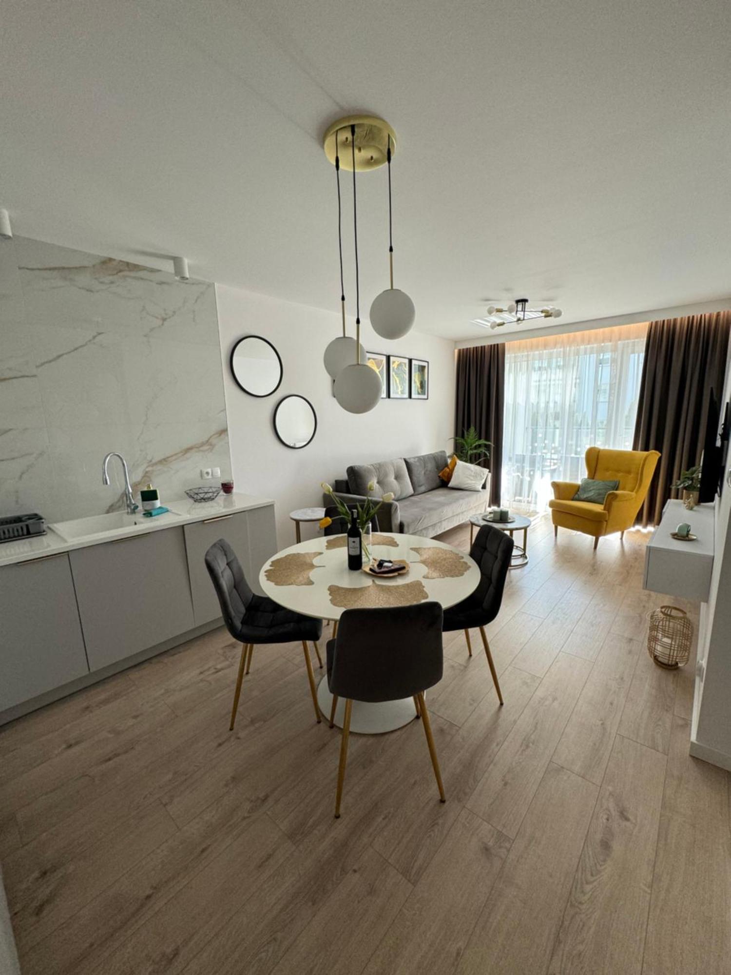 Baltic Grey Apartment Kolobrzeg